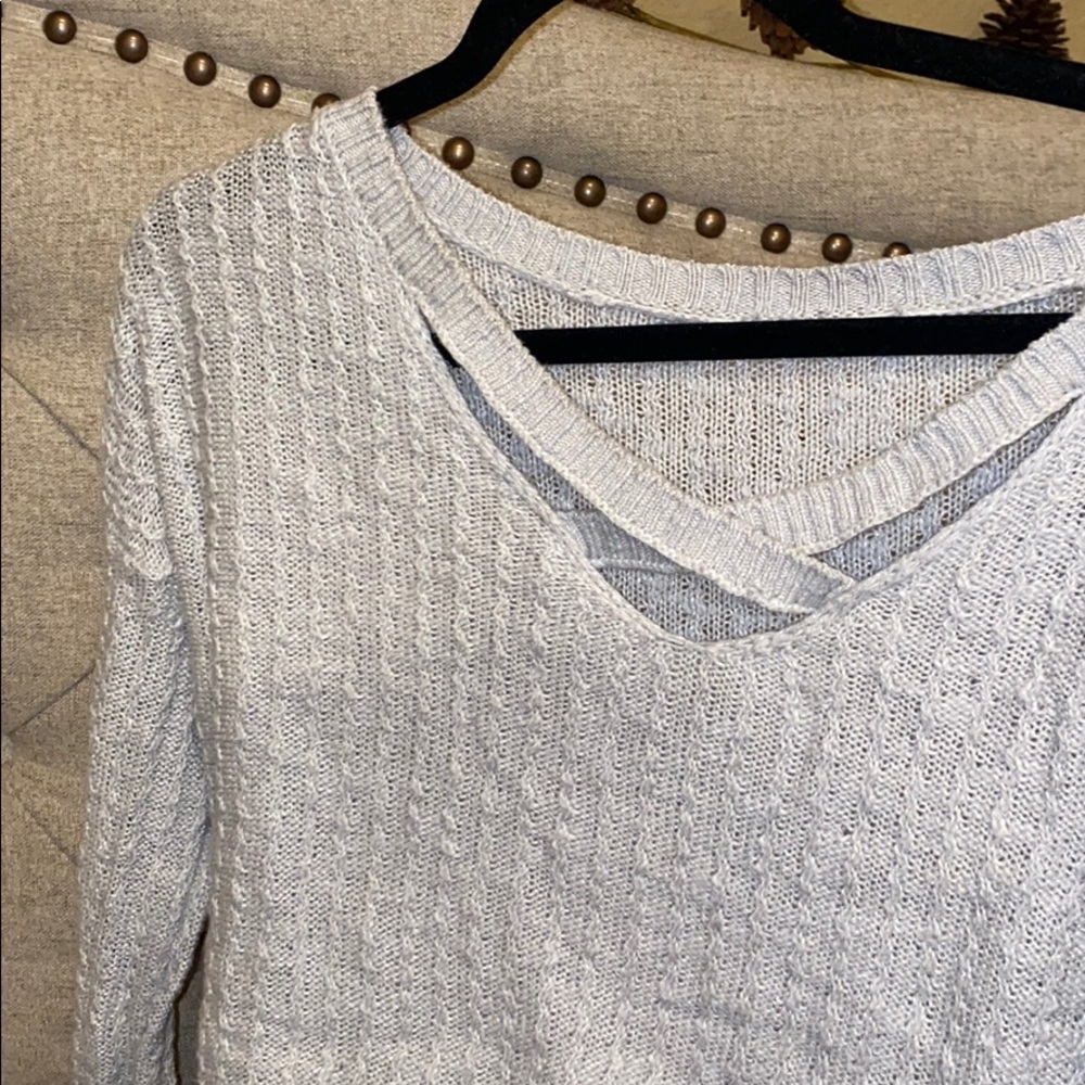 american eagle sweater size m-l
